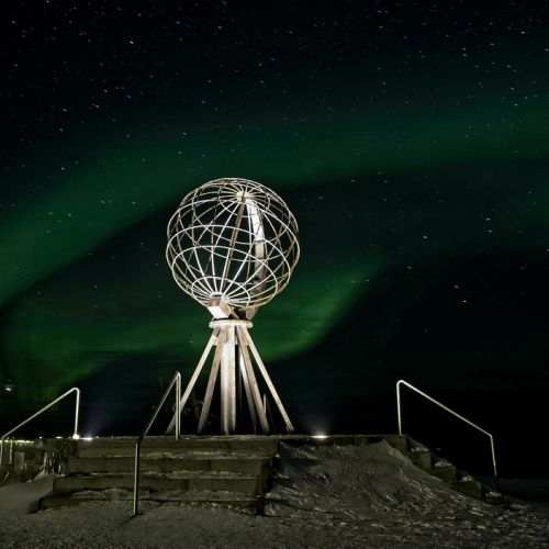 Nordlichter (Aurora Borealis) über dem Nordkap(p)